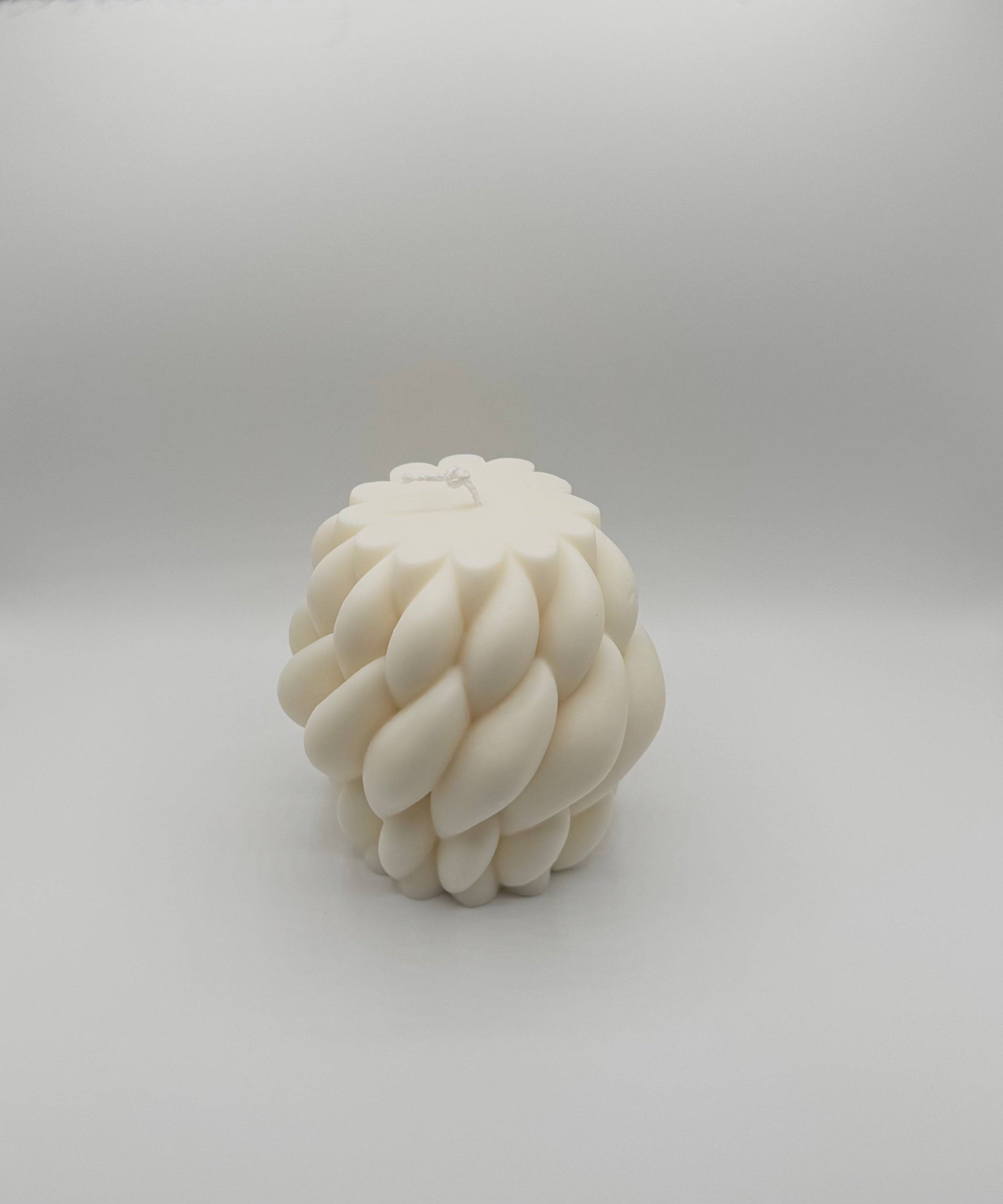 Geometric candle